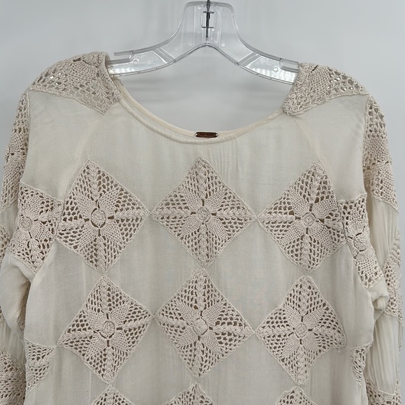 Free People Ivory Lace Crochet Patchwork Tunic Shirt Size Medium - Picture 2 of 11